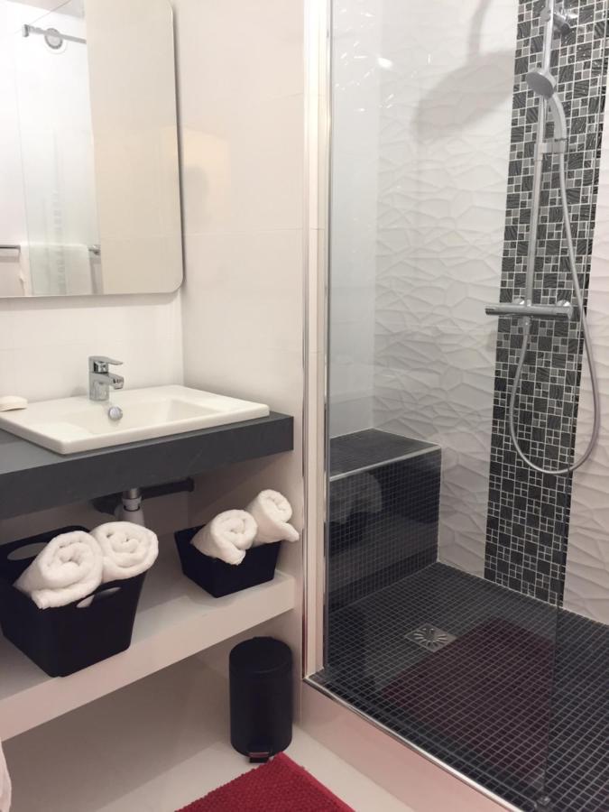 Coeur Grand 3 Pieces Avec Parking Apartment *